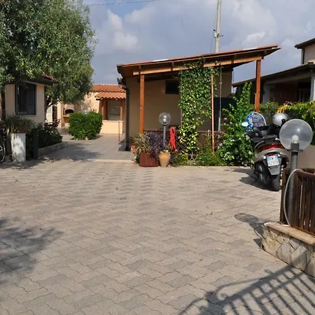 Barbara B&B 2 * Fontane Bianche