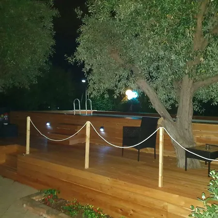 Πανσιόν Barbara B&B 2 *
